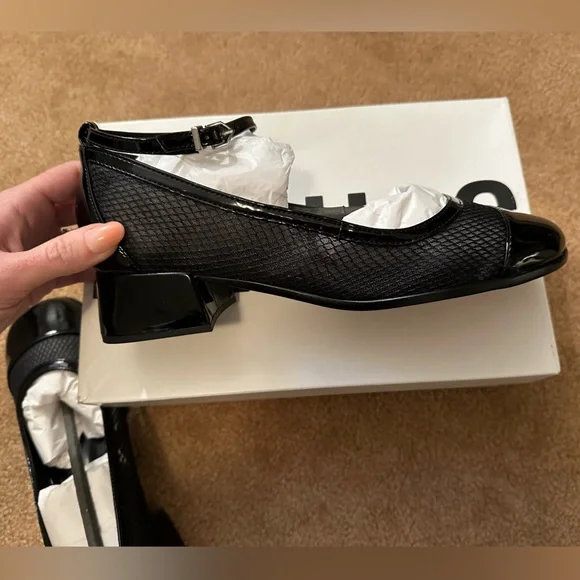 Schutz Dorothy black 2.5” Mesh Pumps Sz 7 - Picture 7 of 9